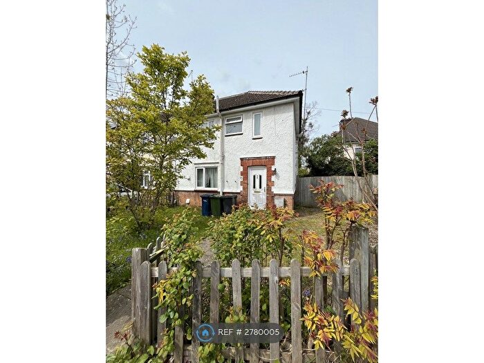 3 Bedroom End Terrace House To Rent In Hawthorn Way, Cambridge, CB4