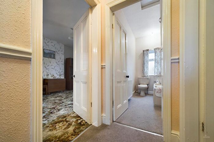 2 Bedroom Semi-Detached Bungalow For Sale In Wold Road, Barrow-upon-Humber, North Lincolnshire, DN19