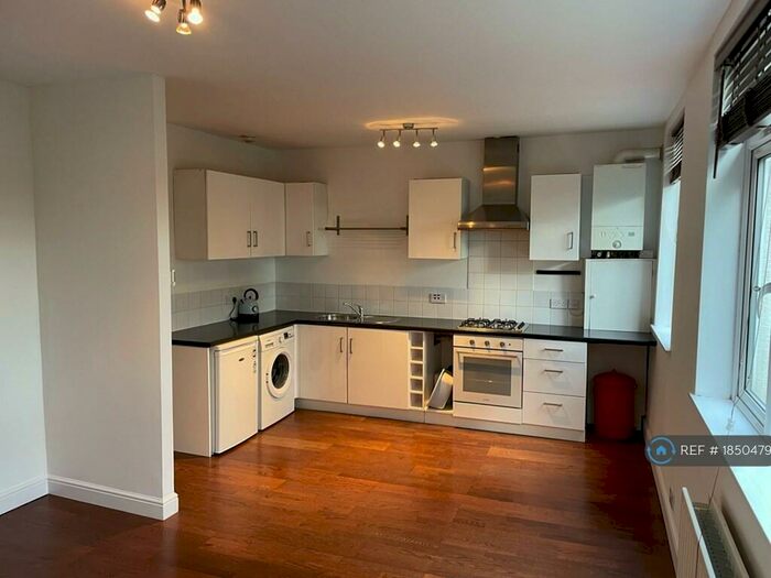 1 Bedroom Flat To Rent In Cromwell Road, St. Andrews, Bristol, BS6