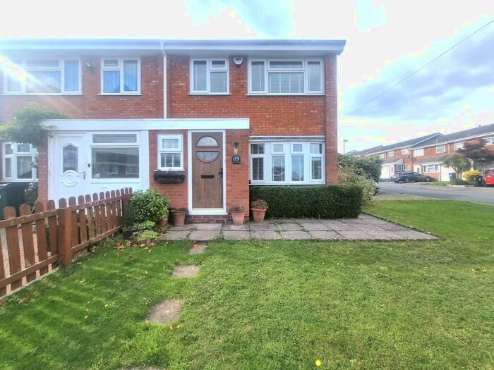 3 Bedroom Semi-Detached House To Rent In Westacre Gardens, Stechford, B33