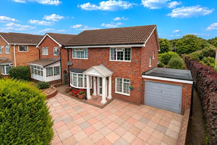4 Bedroom Detached House For Sale In Croesonen Parc, Abergavenny, NP7