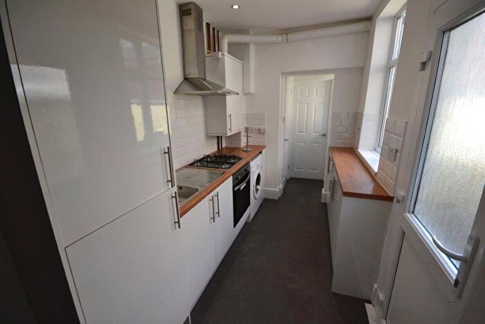 3 Bedroom Terraced House To Rent In Grasmere Street, Leicester, LE2