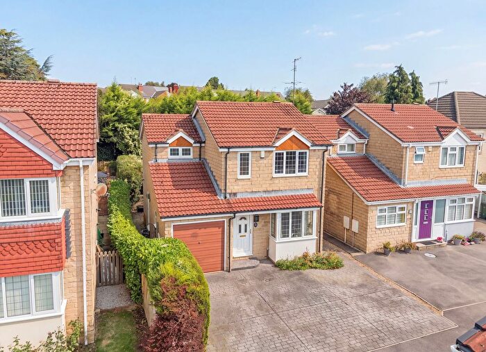 3 Bedroom Detached House For Sale In Greengate Close, Chesterfield, S40