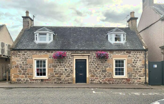 2 Bedroom Detached House For Sale In High Street, Fochabers, Moray, IV32