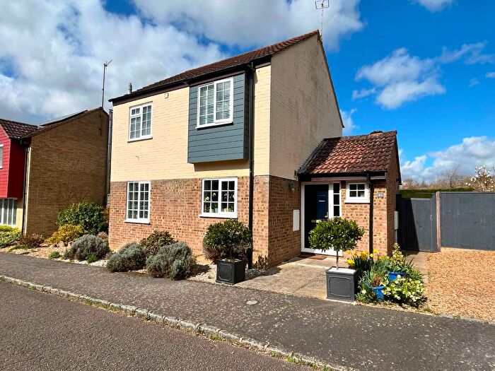 3 Bedroom Detached House For Sale In Carters Close, Sherington, Newport Pagnell, MK16