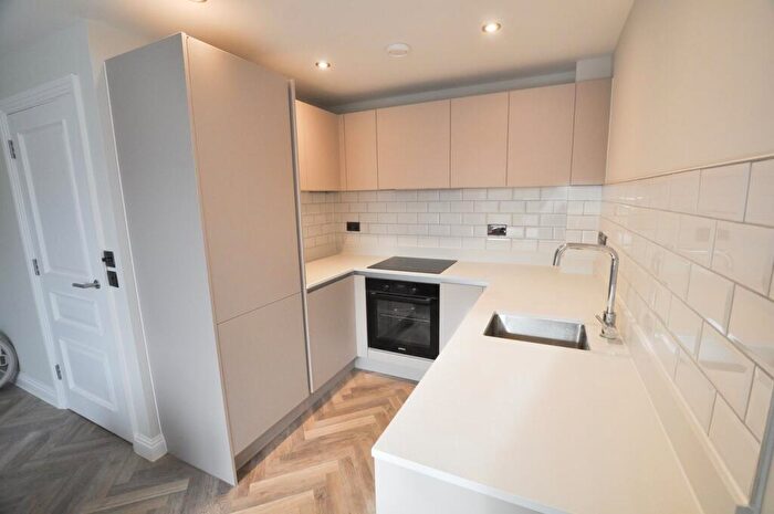 1 Bedroom Flat To Rent In Crown Mead, Wimborne, BH21