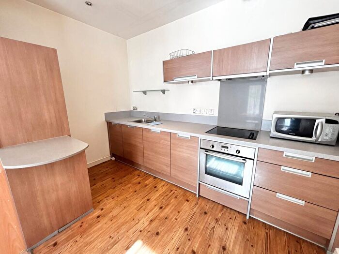 1 Bedroom Apartment To Rent In Liberty Place, B16
