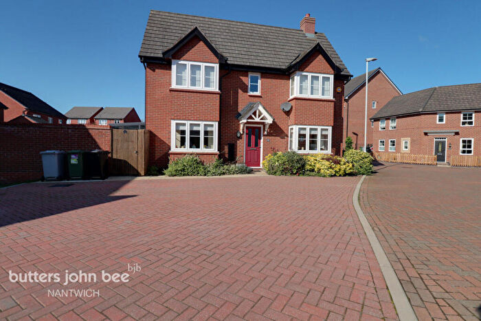 3 Bedroom Semi-Detached House For Sale In Holly Drive, Nantwich, CW5