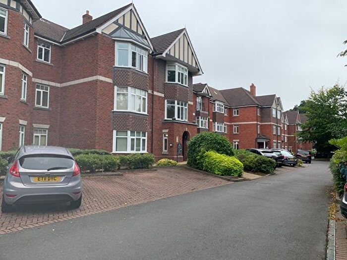 2 Bedroom Flat To Rent In Darwin House, The Academy, Very Large Bedroom, Well Appointed Ex Showhome Apartment, Secure Gated Parking, B13