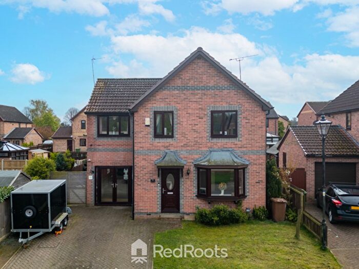 4 Bedroom Detached House For Sale In Hague Park Drive, South Kirkby, Pontefract, West Yorkshire, WF9