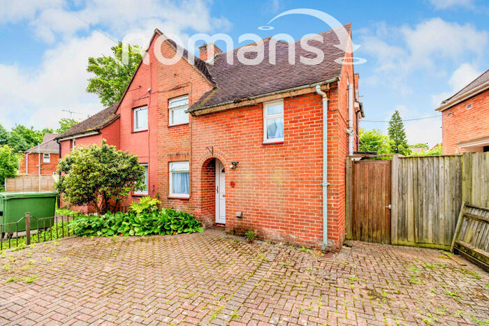 4 Bedroom Semi-Detached House To Rent In Airlie Corner, Winchester, SO22