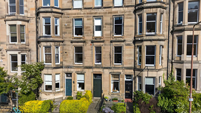 1 Bedroom Flat For Sale In Wellington Street, Hillside, Edinburgh, EH7
