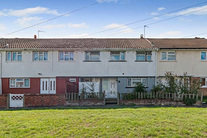 4 Bedroom Terraced House For Sale In Shakespeare Road, Dartford, Kent, DA1