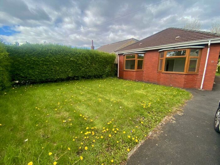 3 Bedroom Bungalow To Rent In Leyland Road, Penwortham, Preston, PR1