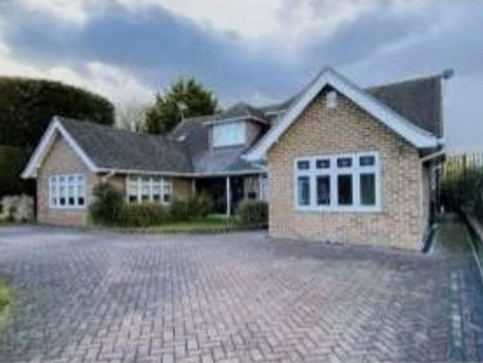 2 Bedroom Terraced House To Rent In The Yews, Gravesend, Kent, DA12