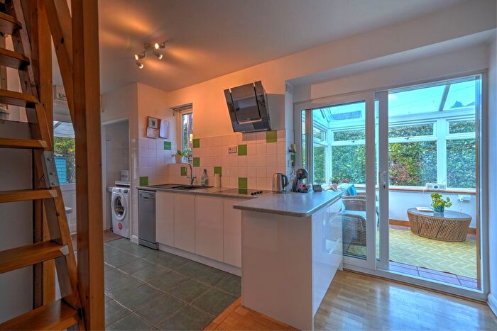 2 Bedroom Bungalow To Rent In Glen Devon, Deane Close, Knowle, Braunton, EX33