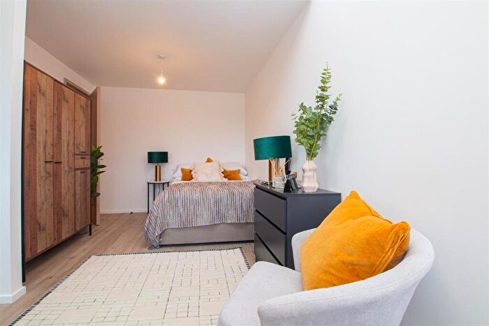 1 Bedroom Apartment To Rent In Station House, Elder Gate, Milton Keynes, MK9