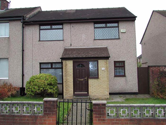 3 Bedroom Terraced House To Rent In Crescent Road Marland, OL11