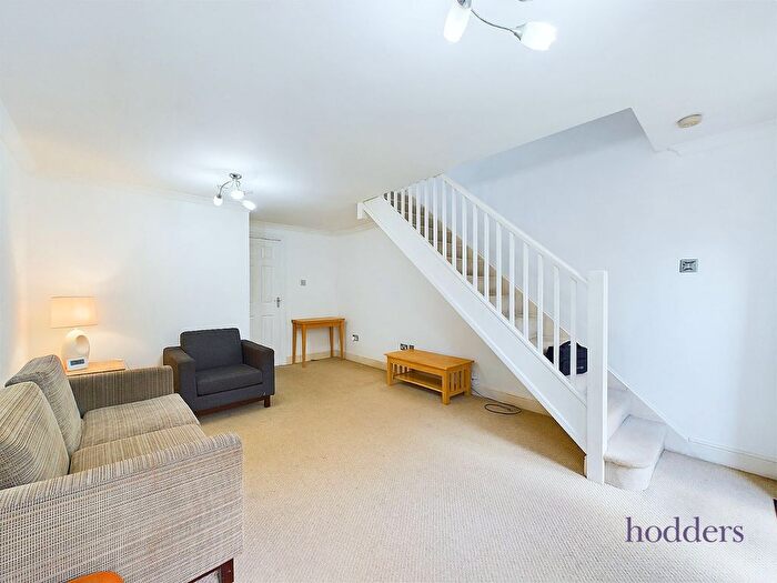 2 Bedroom End Of Terrace House To Rent In Quincy Road, Egham, Surrey, TW20