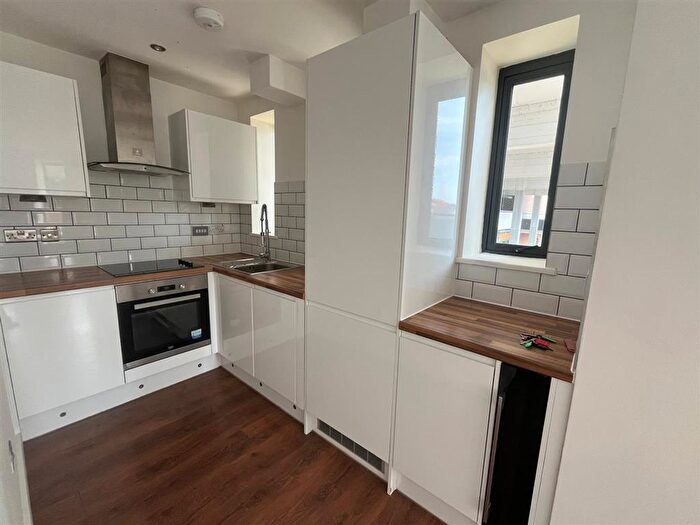 2 Bedroom Apartment To Rent In Carlton Square, Carlton, Nottingham, NG4