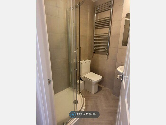 1 Bedroom Flat To Rent In Nuneaton Road, Bedworth, CV12