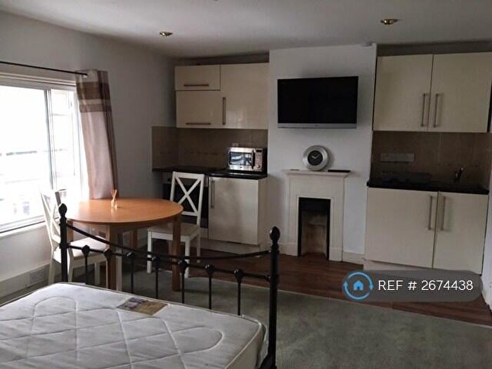 1 Bedroom Flat To Rent In Watling Street East, Towcester, NN12