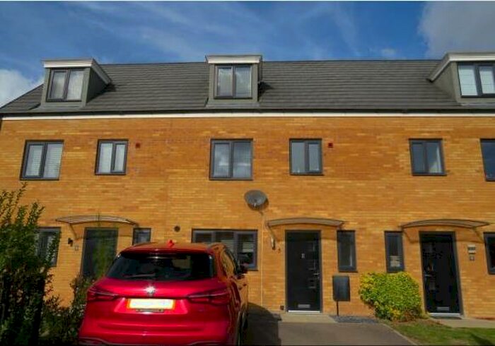 4 Bedroom House To Rent In Westbury Drive, Hampton Gardens, Peterborough, PE7