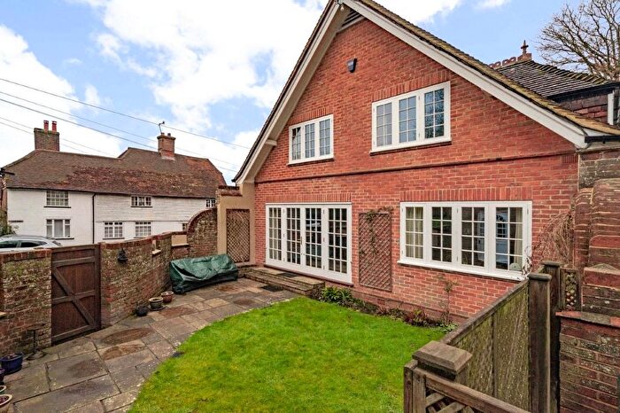 4 Bedroom Country House For Sale In Town Hill, Lamberhurst, East Sussex, TN3 - Photo 10