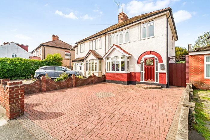 3 Bedroom Semi Detached House For Sale In The Drive, Morden, SM4