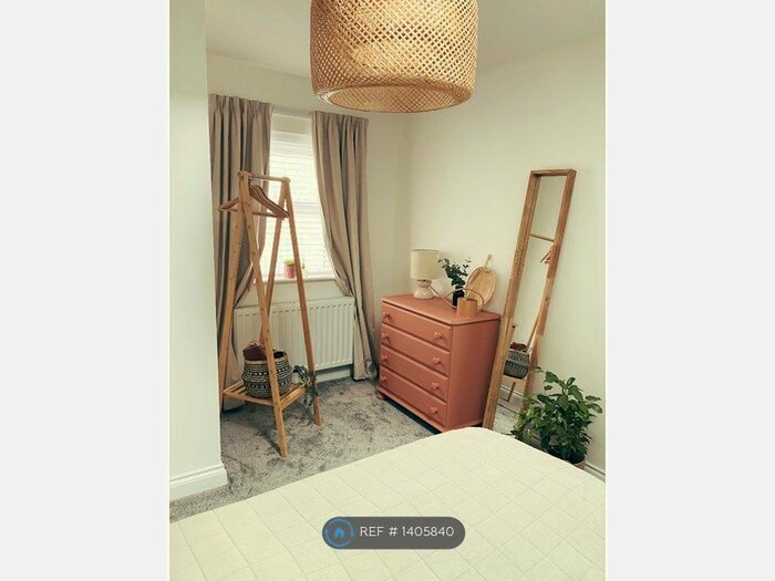 2 Bedroom Flat To Rent In High Street, Stokesley, Middlesbrough, TS9
