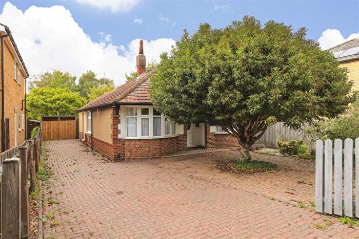 2 Bedroom Detached Bungalow For Sale In High Street, Girton, CB3