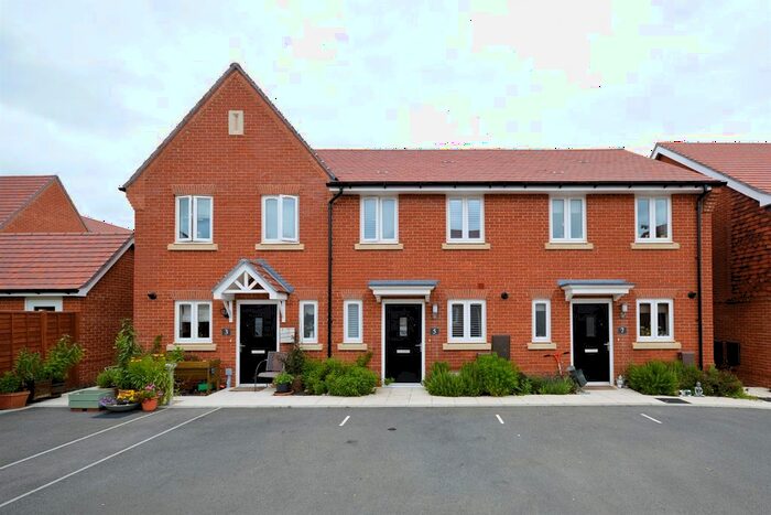 2 Bedroom Terraced House To Rent In Charlie Drive, Bracklesham Bay, Chichester, West Sussex, PO20