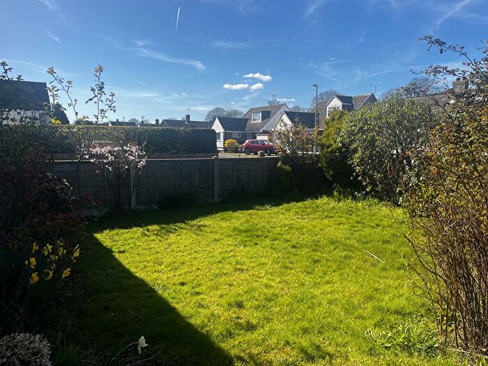 2 Bedroom Bungalow To Rent In Romney Way, Hythe, CT21