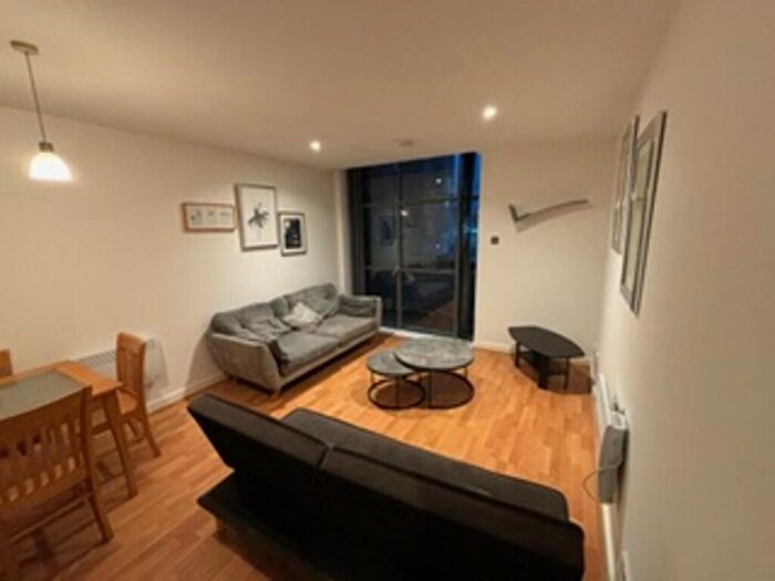 1 Bedroom Apartment To Rent In Deansgate Quay (Lo), Deansgate, M3