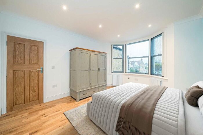 5 Bedroom Detached House To Rent In Downton Avenue, London, SW2