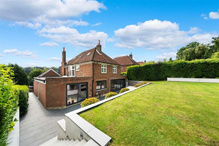6 Bedroom Detached House For Sale In Monahan Avenue, Purley, CR8