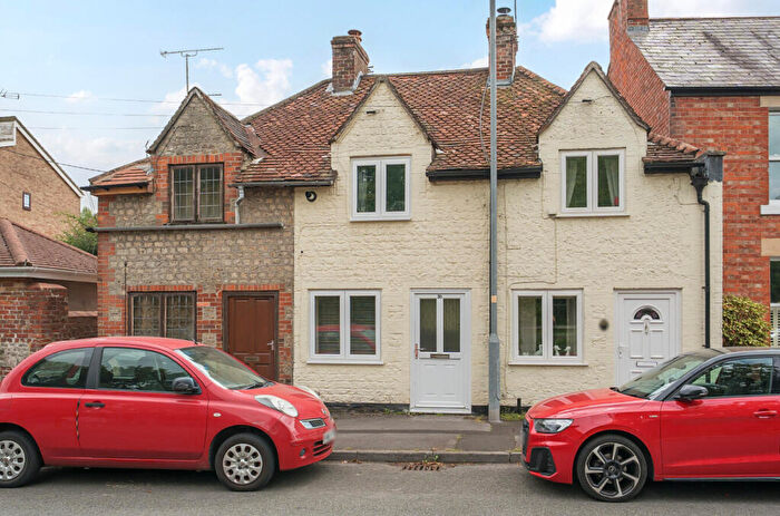 1 Bedroom Terraced House For Sale In Fore Street, Warminster, BA12
