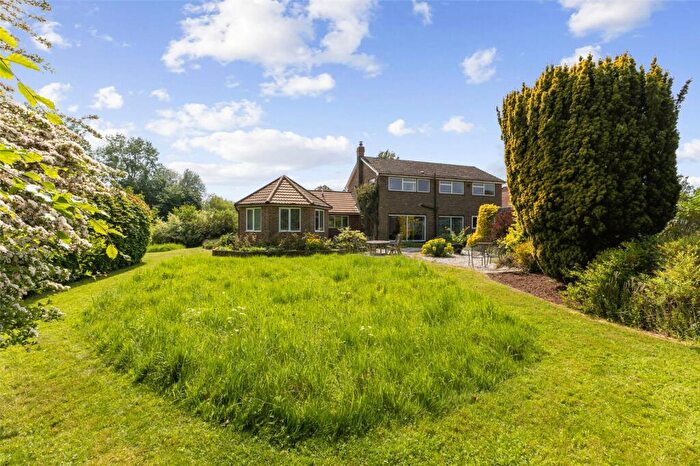 4 Bedroom Detached House For Sale In Bournefield, Sherborne St John, RG24