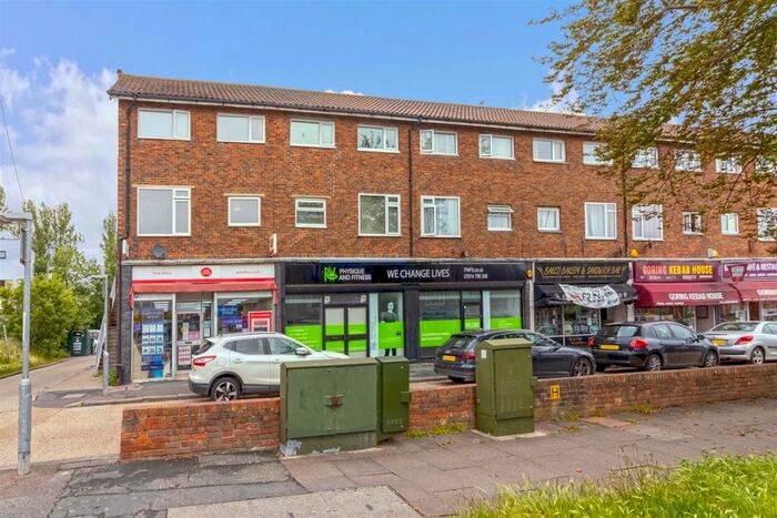 2 Bedroom Apartment To Rent In Goring Road, Worthing, BN12