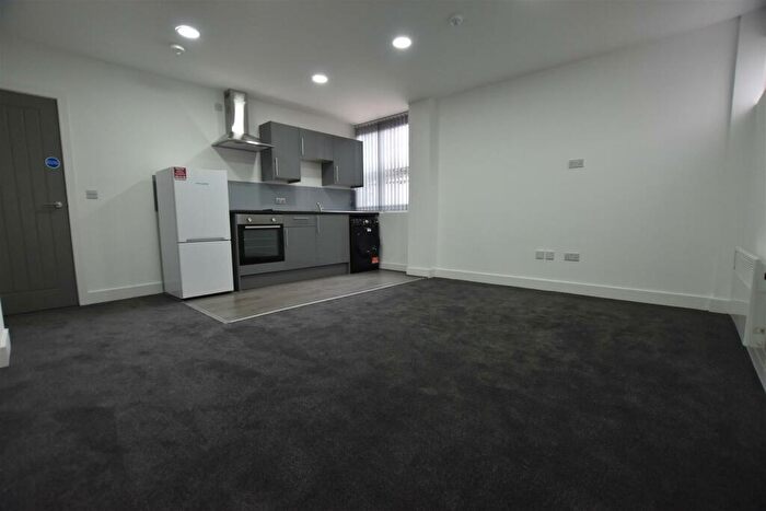 1 Bedroom Flat To Rent In Burleys Way, Leicester, LE1