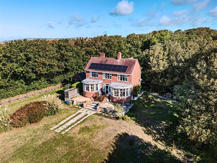 3 Bedroom Detached House For Sale In Fleet Road, Fleet, Weymouth, DT3