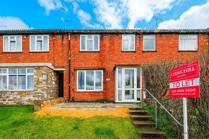 3 Bedroom Terraced House To Rent In Sewardstone Gardens, London, E4