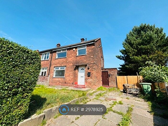 3 Bedroom Semi-detached House To Rent In Tully Avenue, Newton-Le-Willows, WA12
