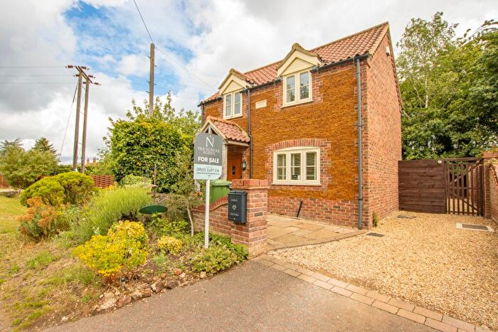 3 Bedroom Detached House For Sale In Low Road, Roydon, PE32