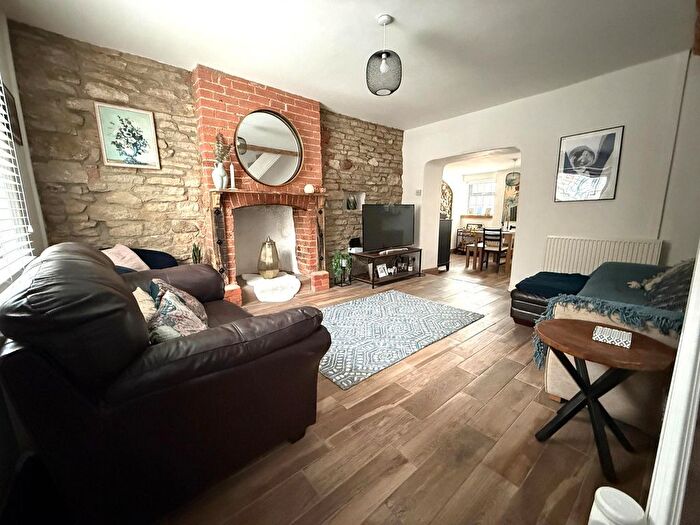 2 Bedroom End Terrace House For Sale In Ermin Street, Swindon, SN3