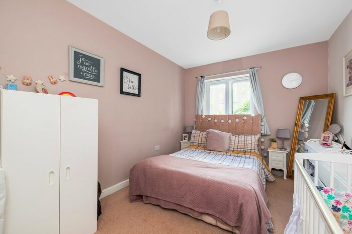 1 Bedroom Flat To Rent In Squirrels Close, Swanley, BR8