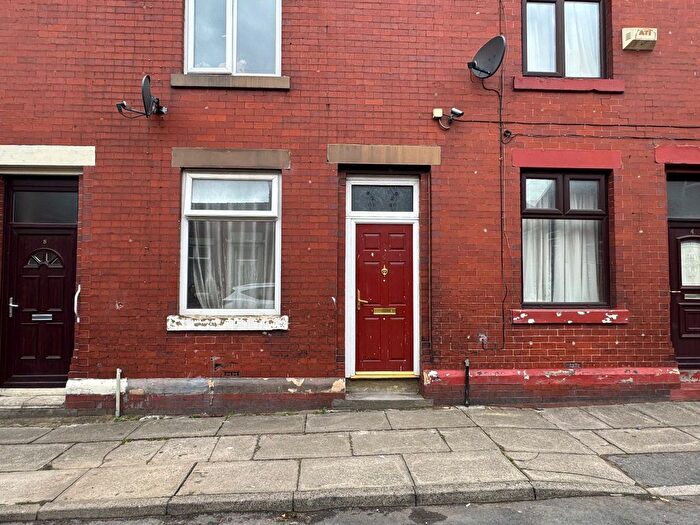 2 Bedroom Terraced House To Rent In Pike Street, Rochdale, OL11