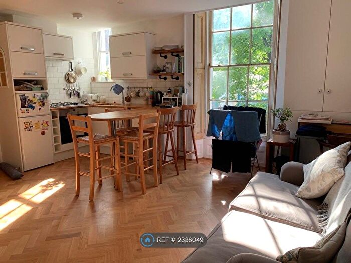 2 Bedroom Flat To Rent In Brixton, London, SW2