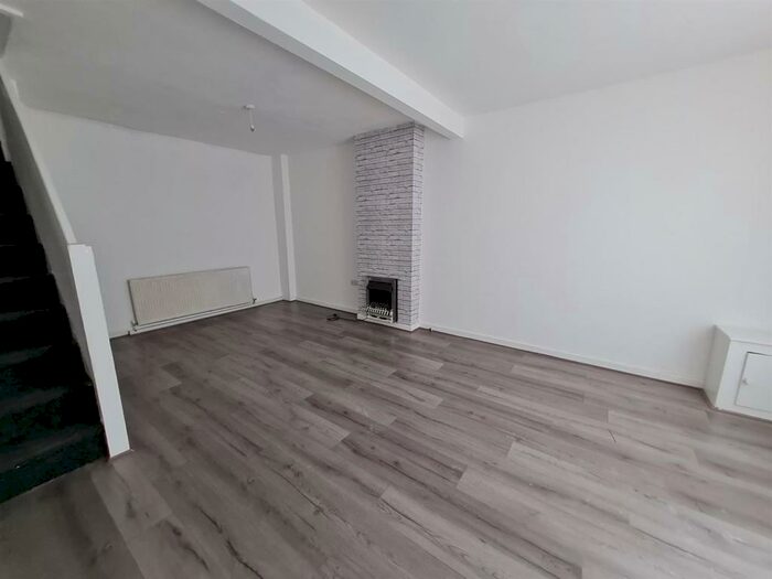 3 Bedroom End Of Terrace House To Rent In Index Street, Liverpool, L4