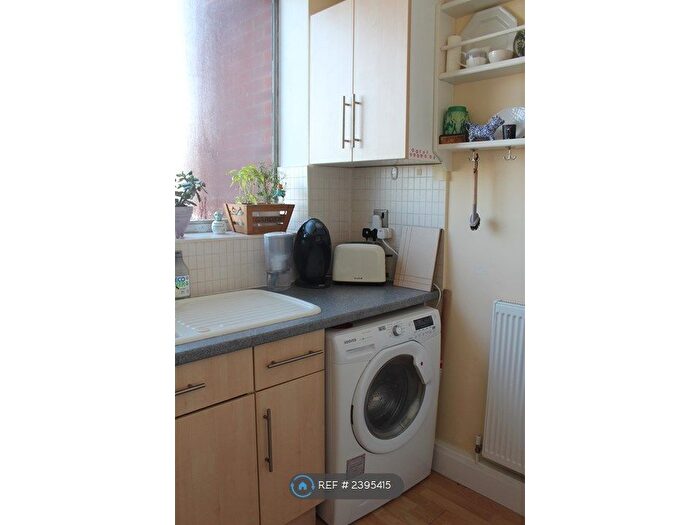 1 Bedroom Flat To Rent In Cumberland Court, Croydon, CR0